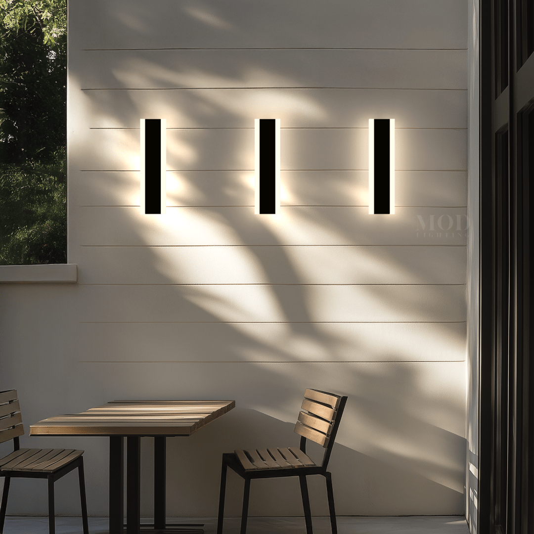 LED Wall Light – LumoStrip – Outdoor Lighting – Adjustable Color Modes