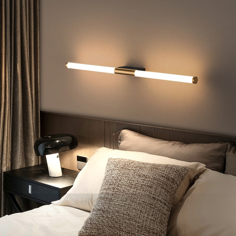 Modern Gold LED Wall Lamp - LumoBar - Bar-Shaped Fixture - Bedroom Lighting